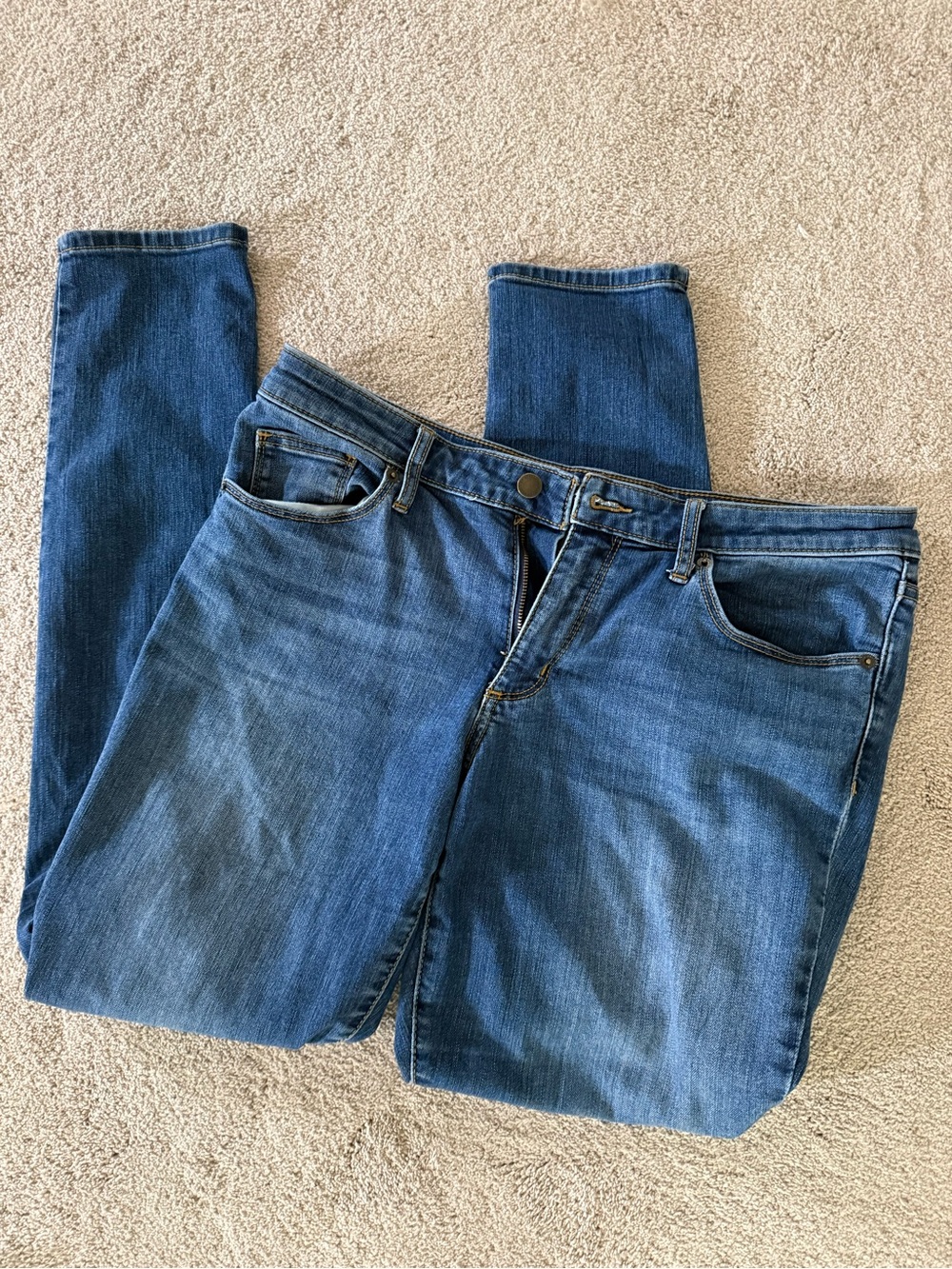 Universal Thread Skinny Jeans in Classic Blue